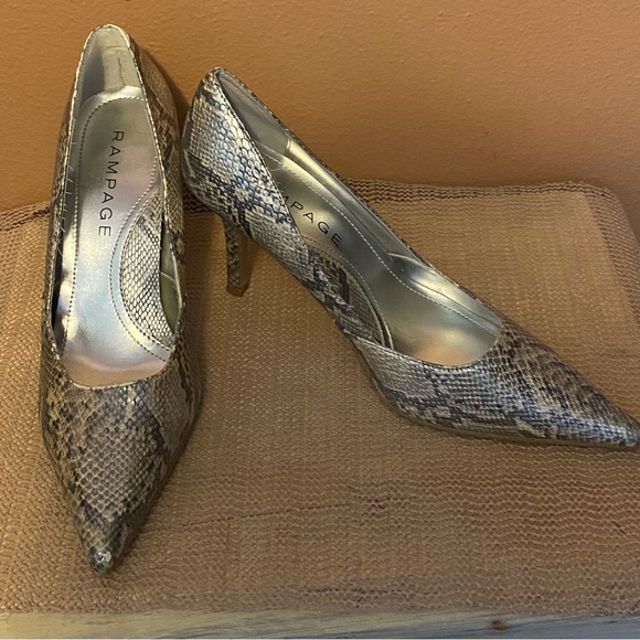 Rampage Maria snakeskin gray, silver, and cream metallic high heels - Picture 3 of 10